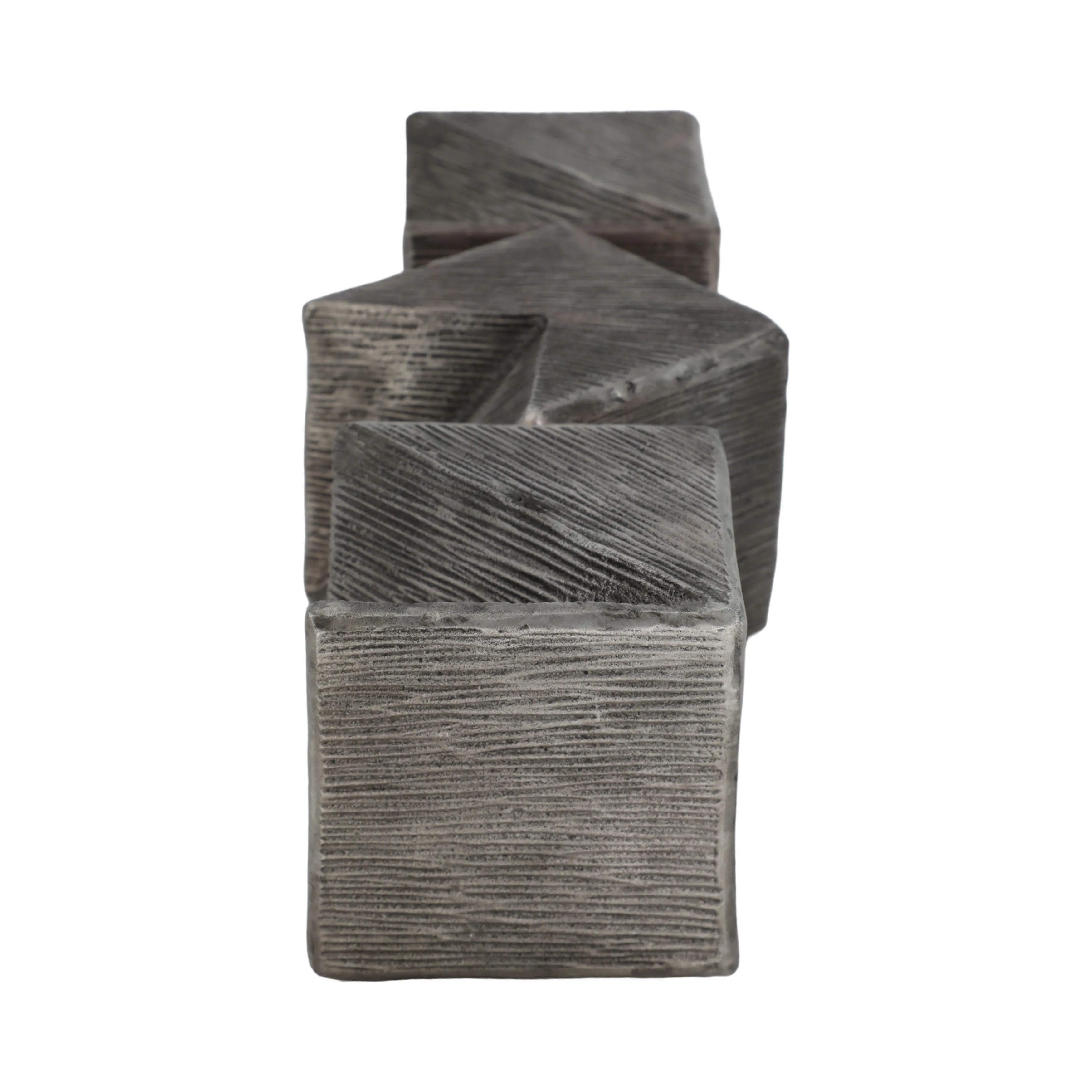 18" Lyon Small Silver Cube Statuary