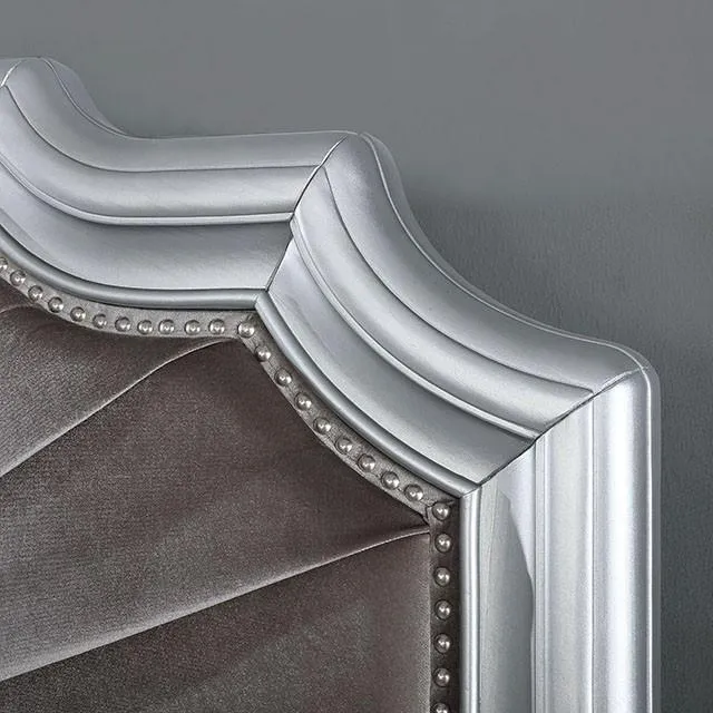 AALOK Queen Bed