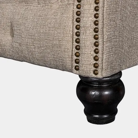 Abrnzio loveseat