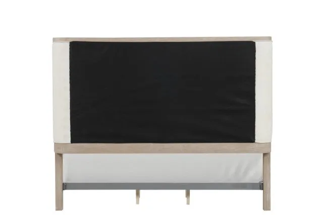 Candra E.King Bed