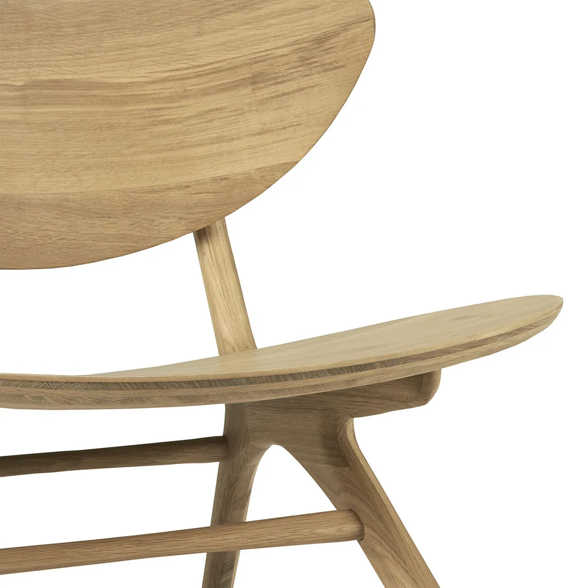 Eye Lounge Chair