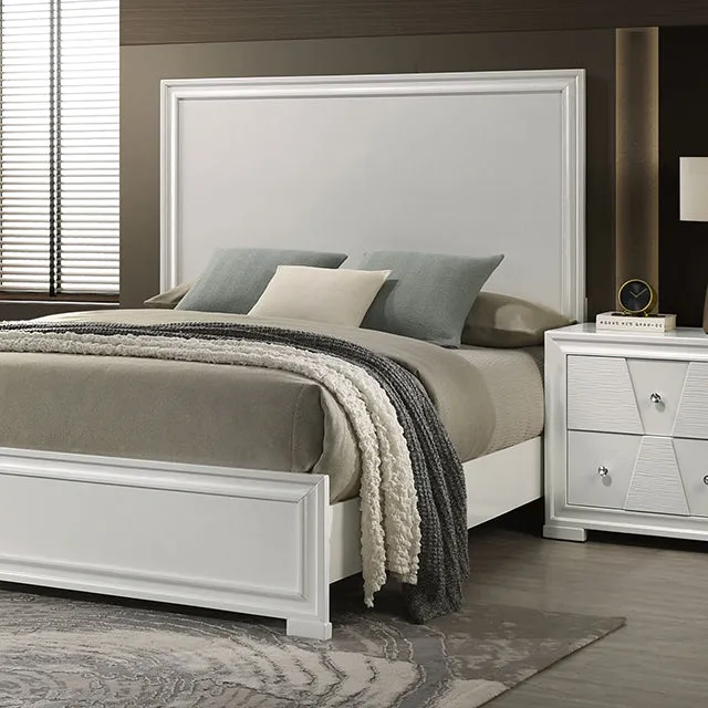 Holsted E.King Bed