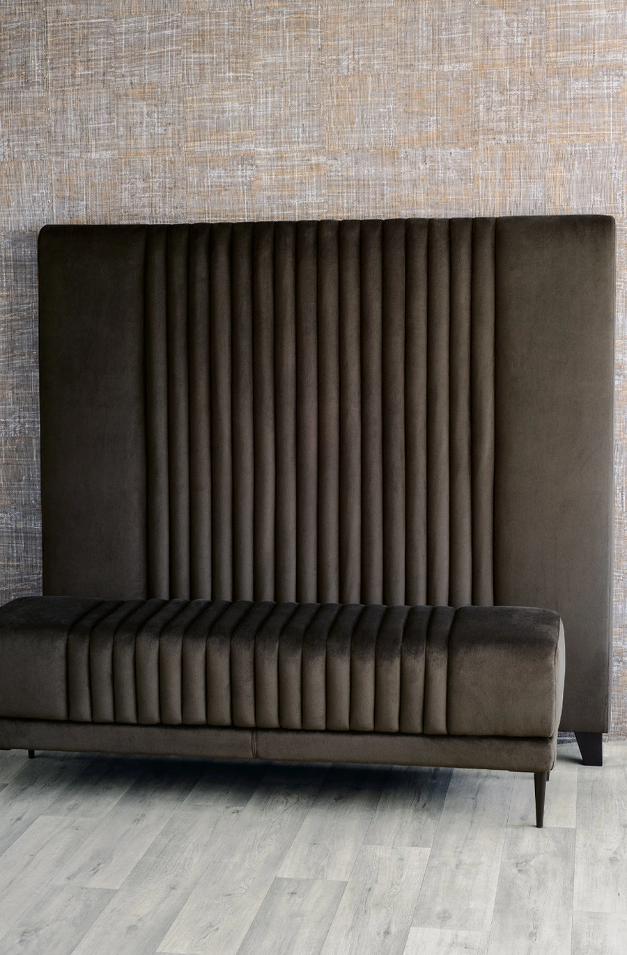 Home Bianca Lorenne vernara walnut headboard