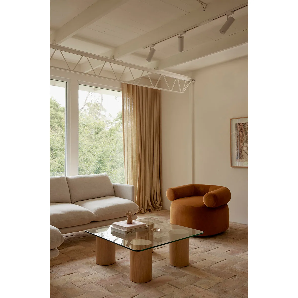 Huggy Swivel Armchair (Malibu)