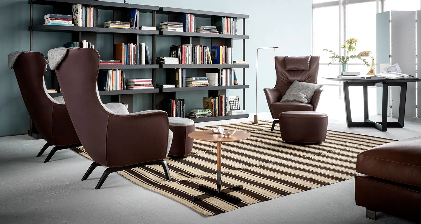 Mamy Blue Swivel Armchair