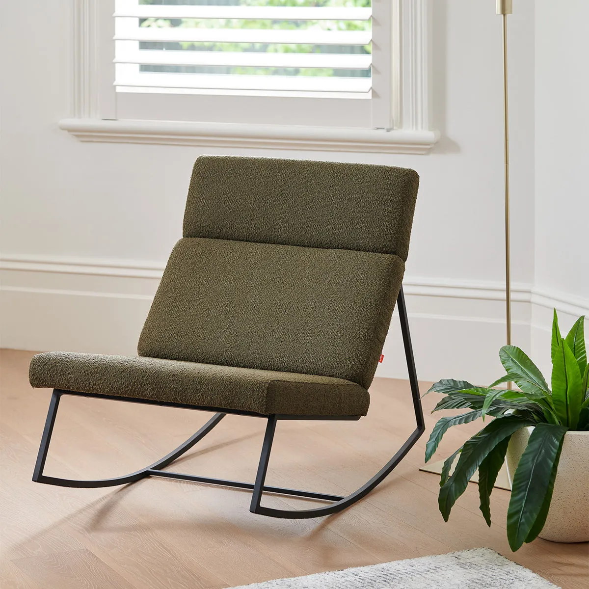 Modern GT Rocker
