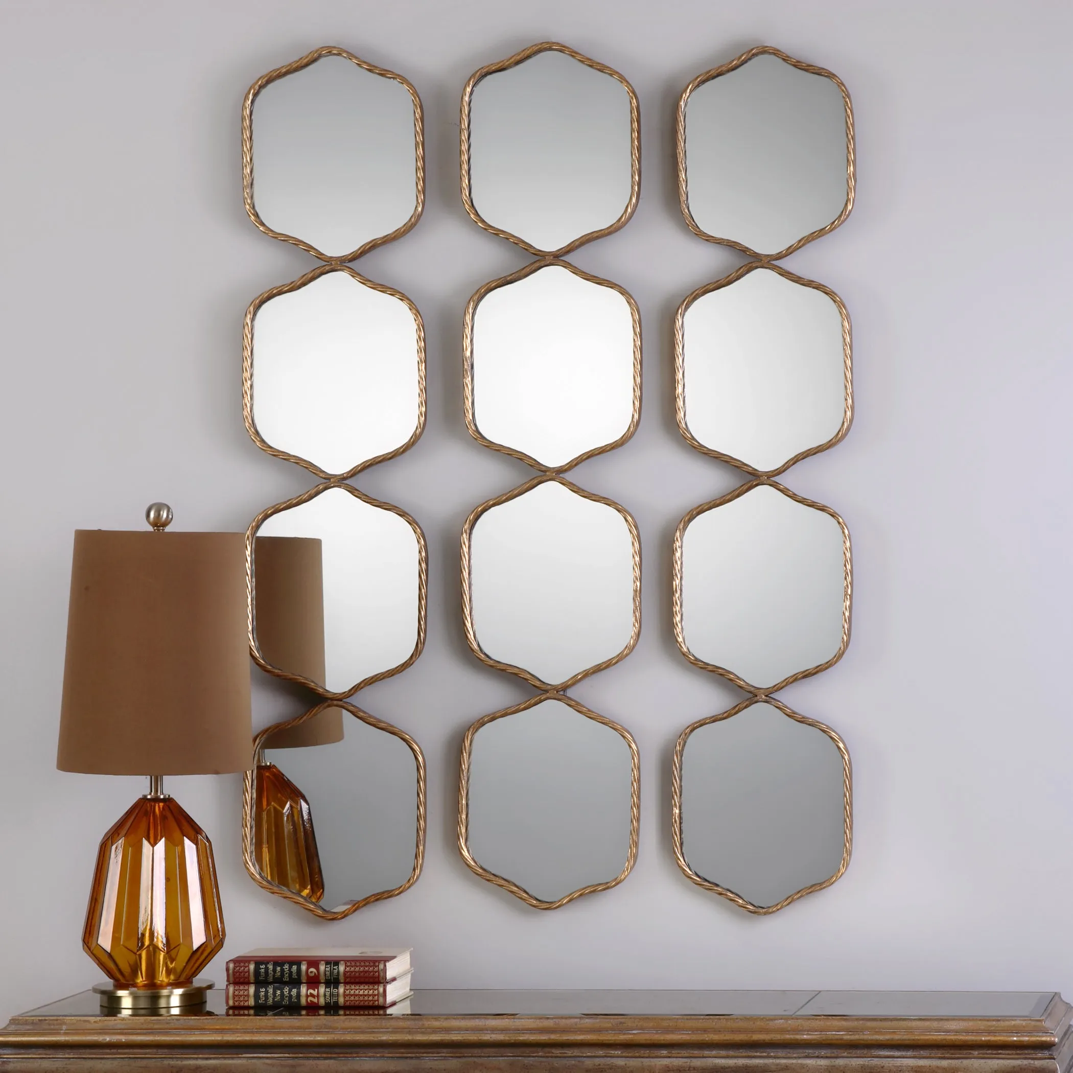 Myriam Mirror
