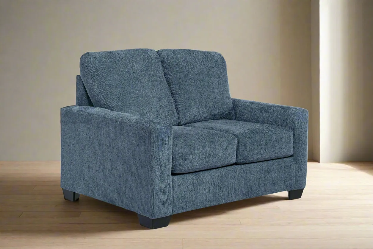 Rannis Loveseat